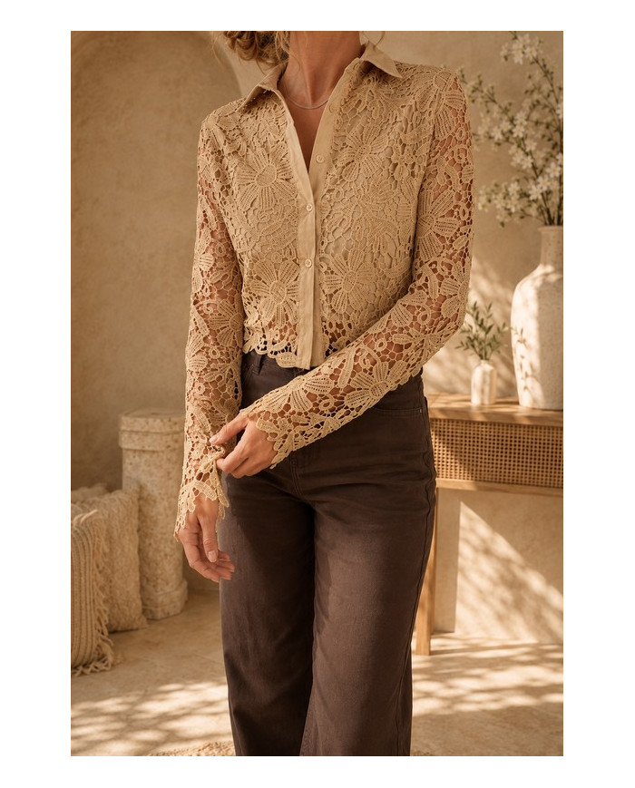 Chemisier brodé beige foncé