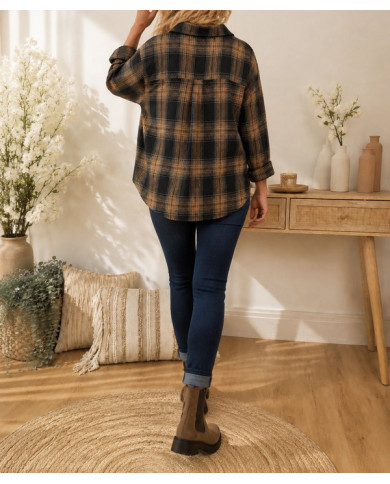 Chemise à carreaux noir caramel