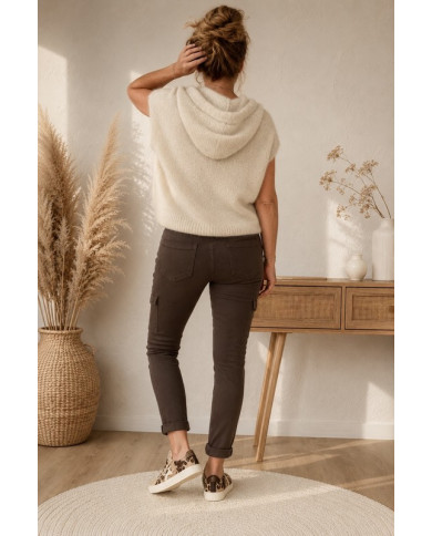 Gilet en mohair sans manches beige à capuche