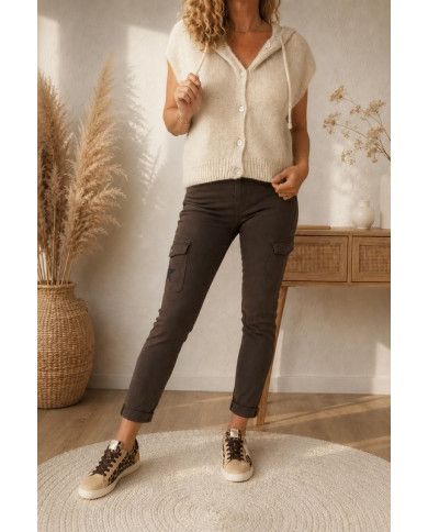 Gilet en mohair sans manches beige à capuche