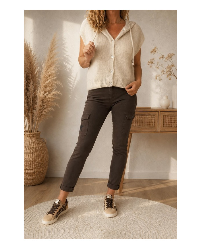 Gilet en mohair sans manches beige à capuche