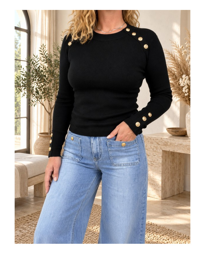 Top noir avec boutons dorés