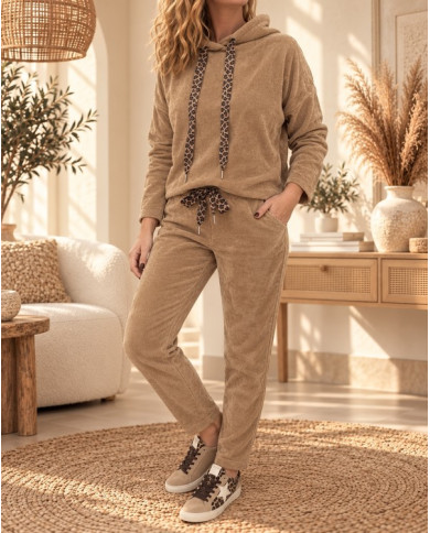 Ensemble en velours camel