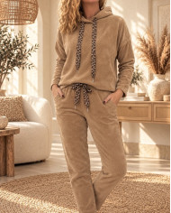 Ensemble en velours camel
