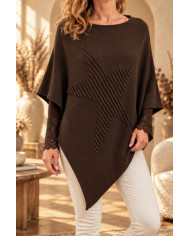 Pull vert amande avec petits boutons