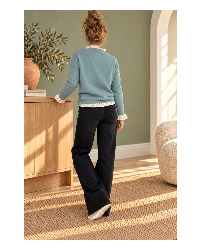 Pull vert amande avec petits boutons