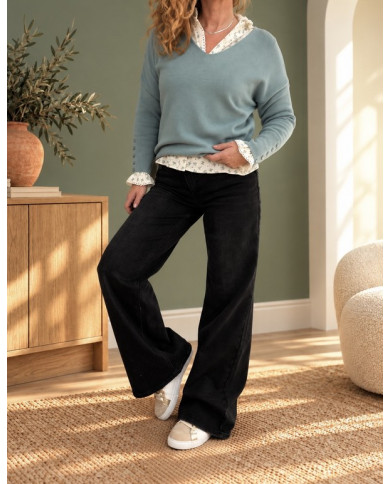 Pull vert amande avec petits boutons