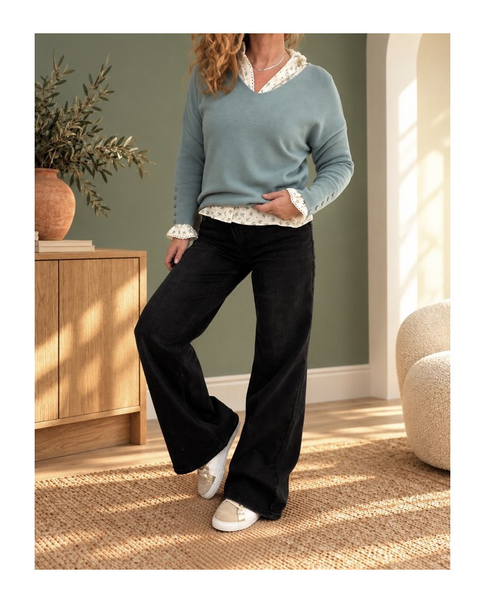 Pull vert amande avec petits boutons
