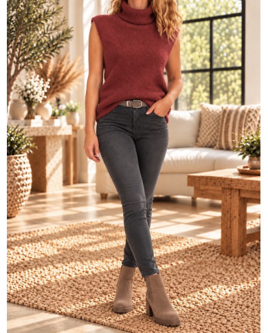 Pull col roulé alpaga sans manches bordeaux