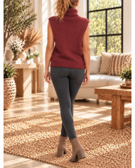 Pull col roulé alpaga sans manches bordeaux
