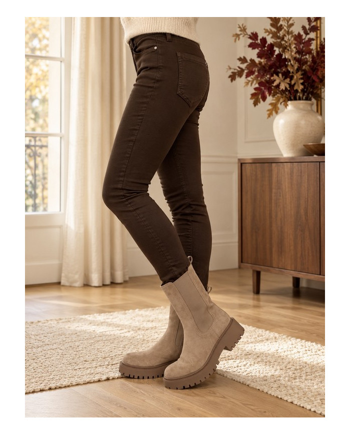 Pantalon chocolat boutons bijoux Julio