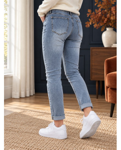 Jean mom relax Tommy