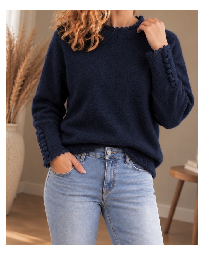 Pull bleu marine & dentelle