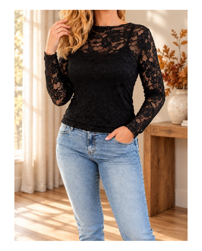 Top chic en dentelle noir