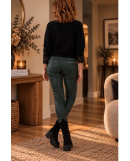 Pull noir manches dentelle Leny