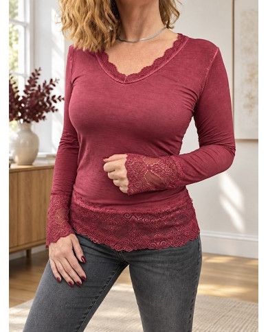 Top léger dentelle bordeaux