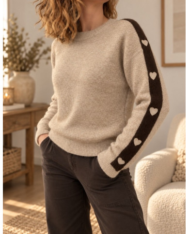 Pull taupe & petits cœurs