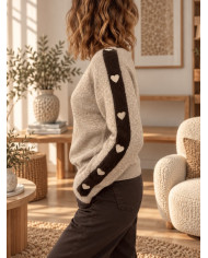 Pull taupe & petits cœurs